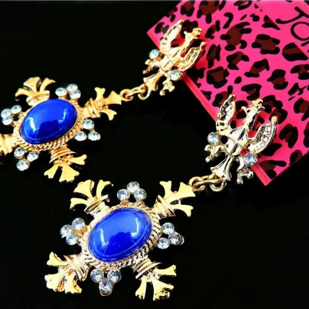 BJ BLUE EARRINGS NWT JUST IN! - Picture 5 of 6